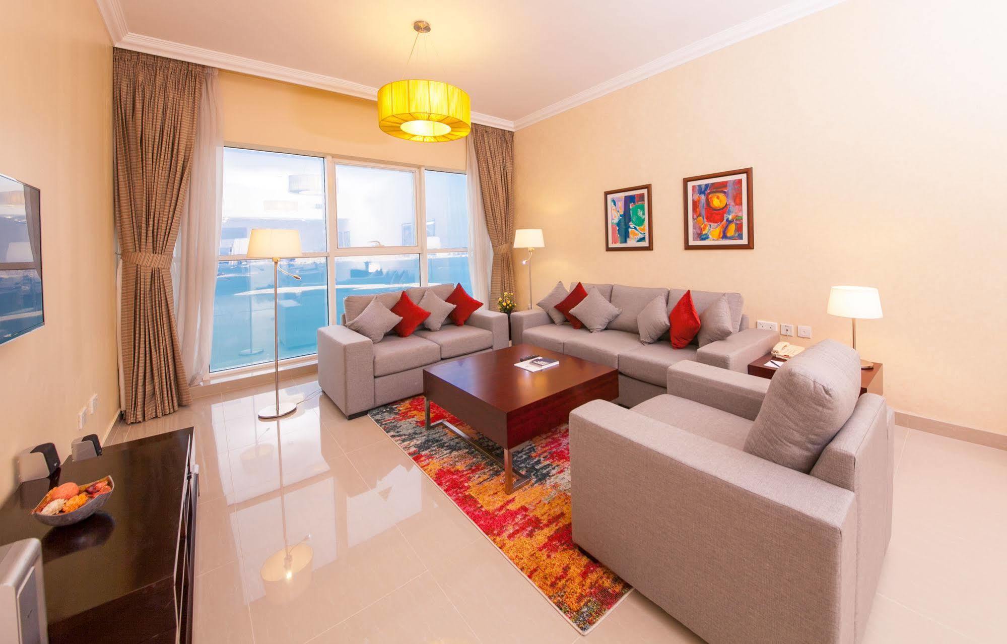 Hotel Somerset West Bay 5*